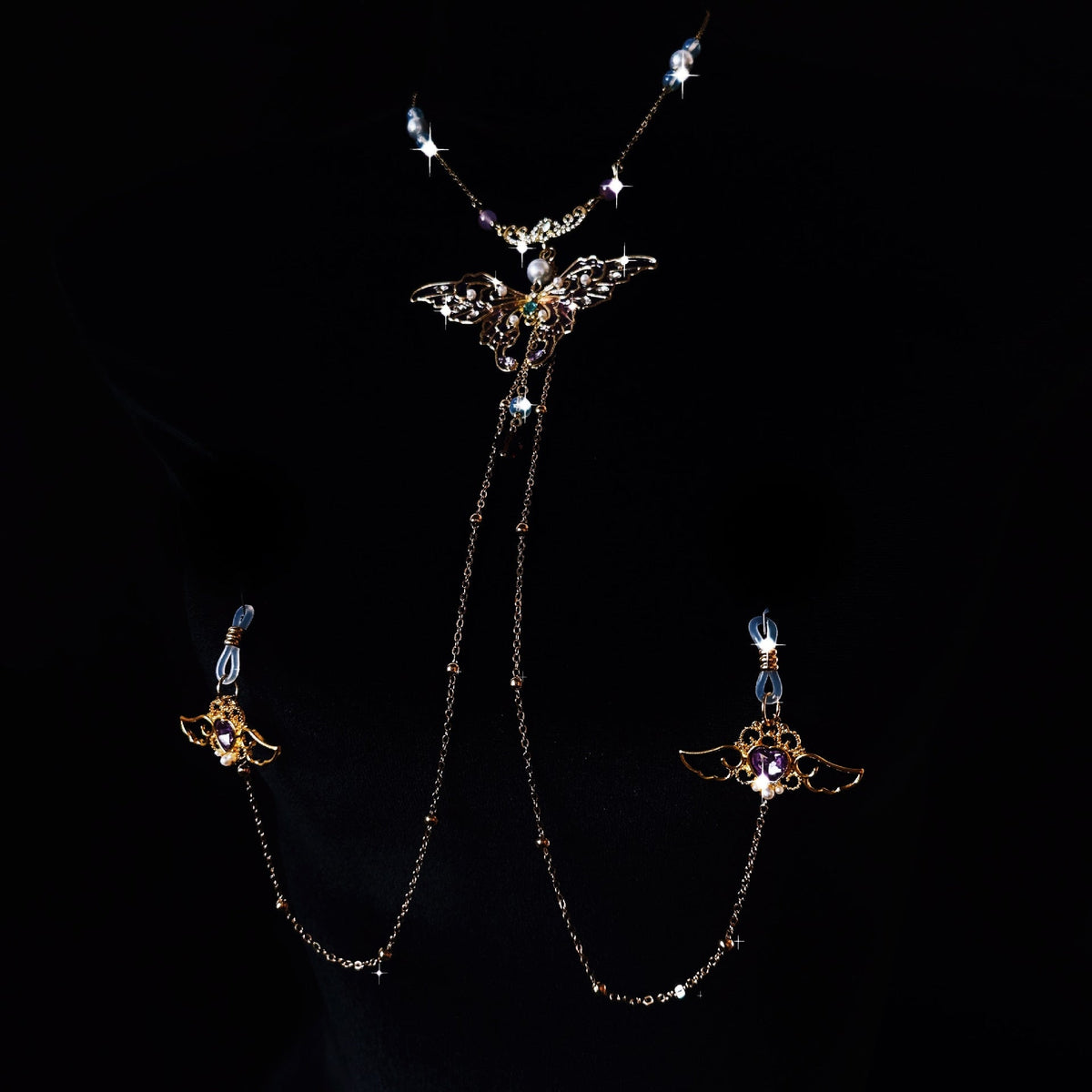 Butterfly Collar & Nipple Clamp Chain Suit