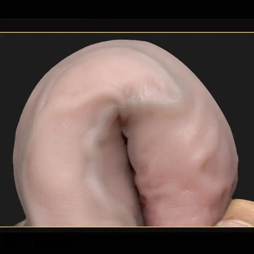 8.07in Big Liquid Silicone Soft Super Realistic Dildo For Women Using